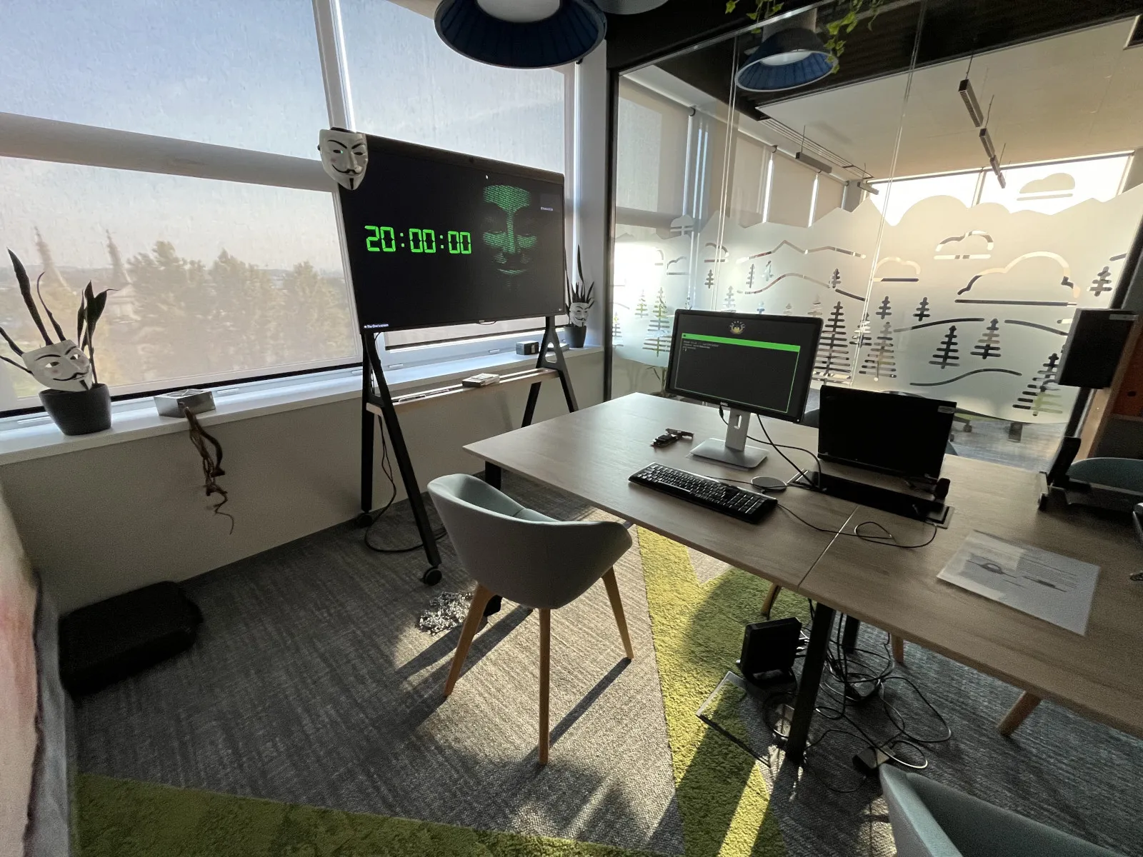 Mobilny escape room - scenariusz Misja: Haker